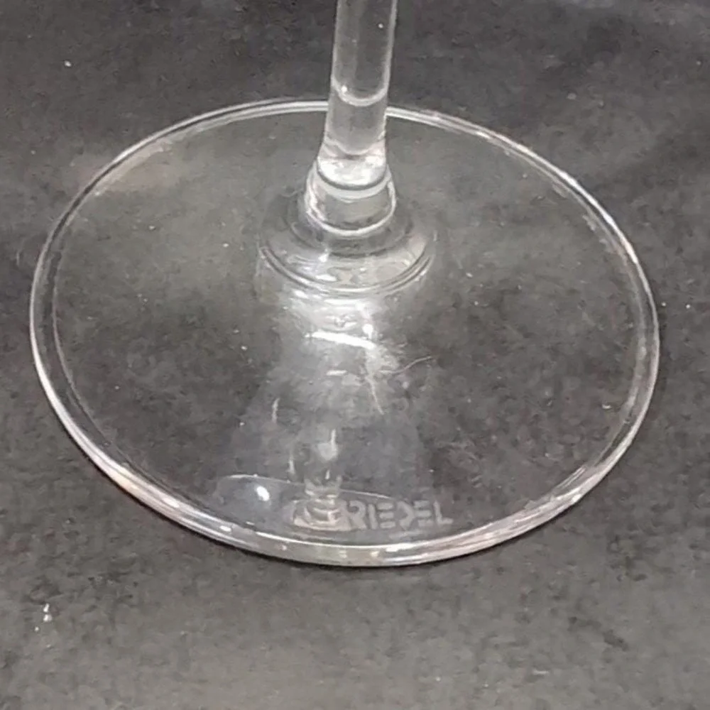 Riedel elevate your